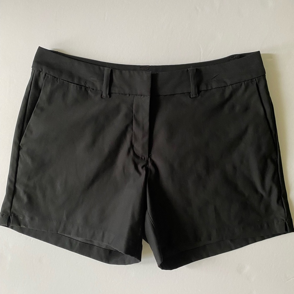 Women’s Black Nike Dri Fit Golf Shorts Size 6
